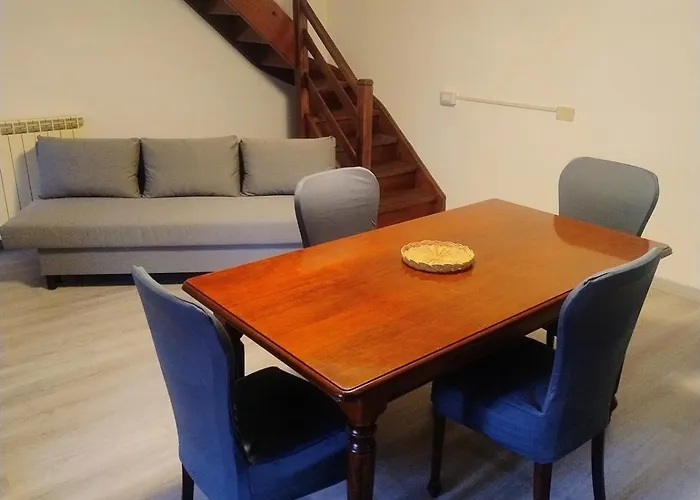 Ca D'elsa بيت للعطل